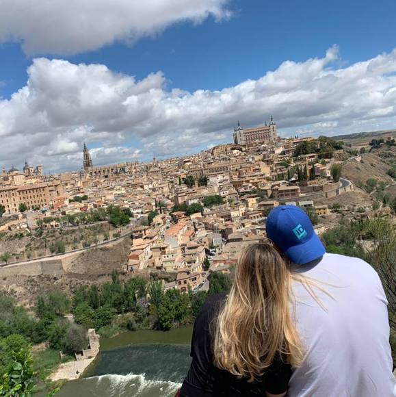 Meet your Posher, Silvia - Picture 1 of 1